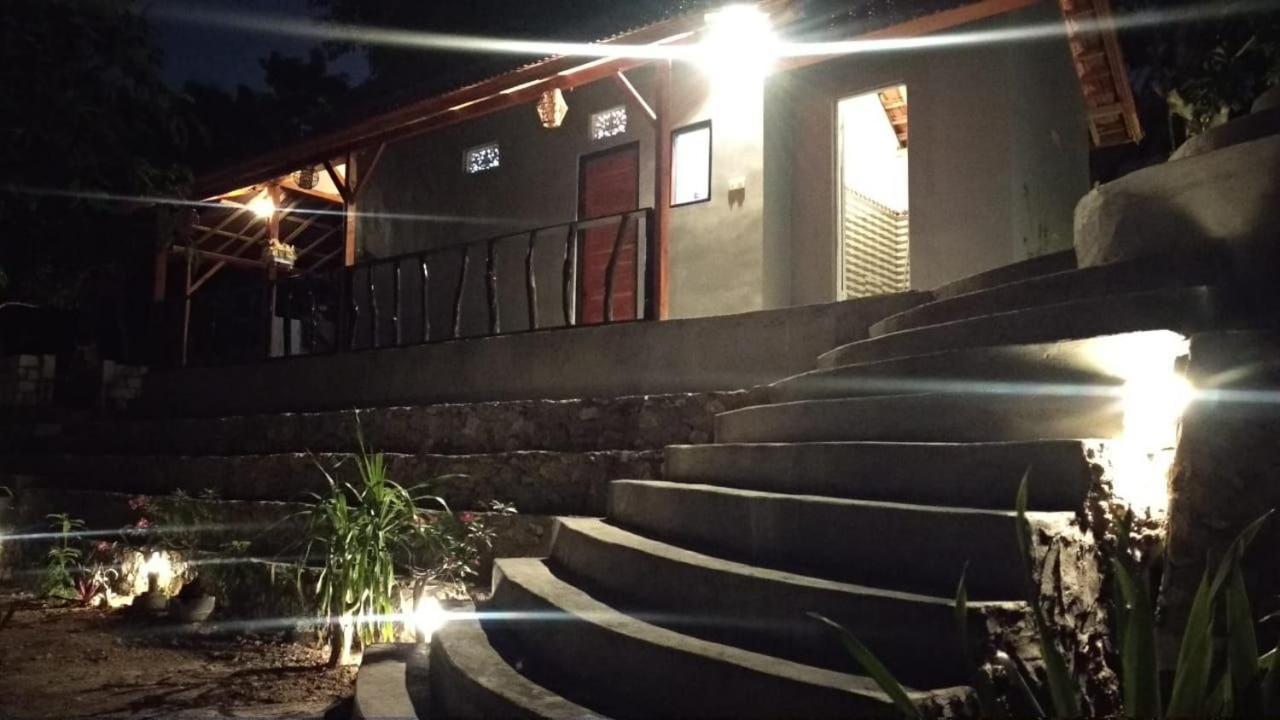 Vina Bungalow Toyapakeh Экстерьер фото