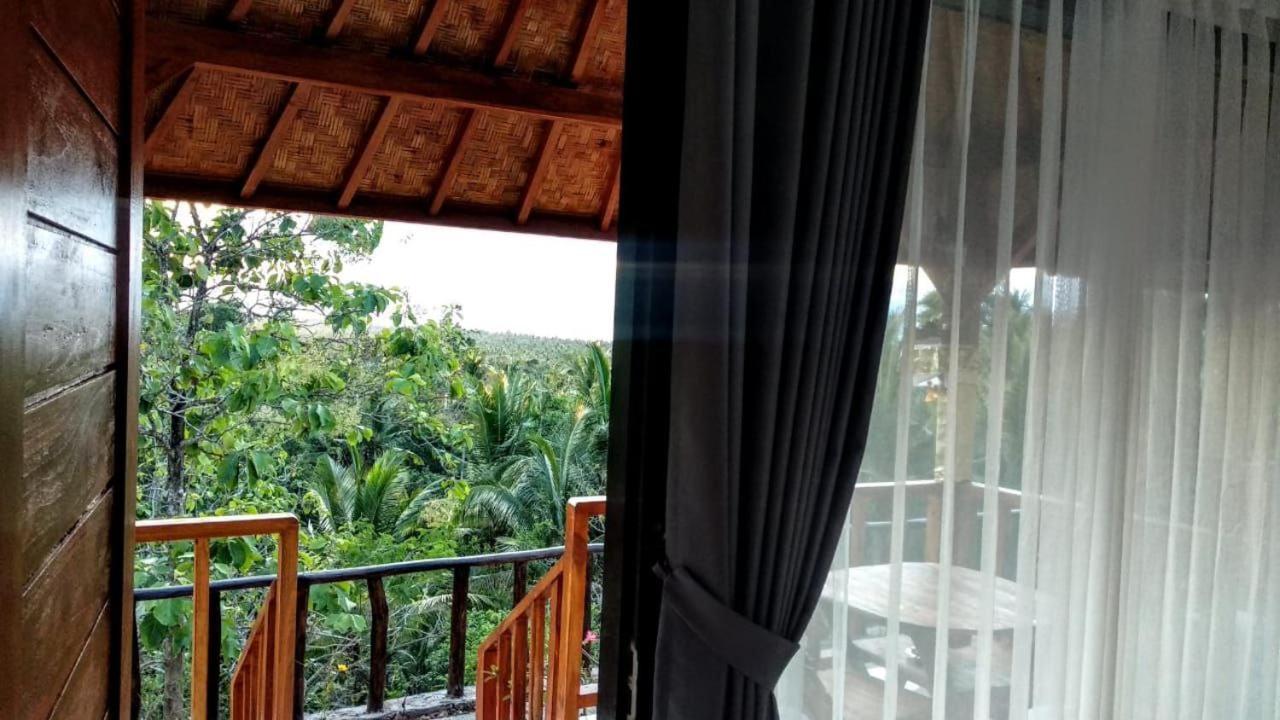 Vina Bungalow Toyapakeh Экстерьер фото